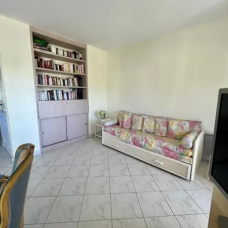 Lovely Spacious Nest With Pool * Mandelieu